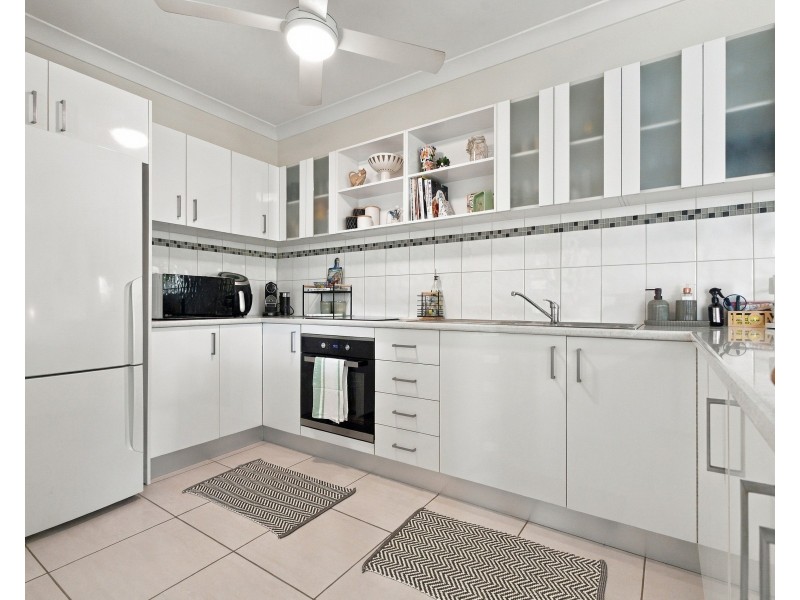 Unit 2/135 Reid Road, Wongaling Beach QLD 4852