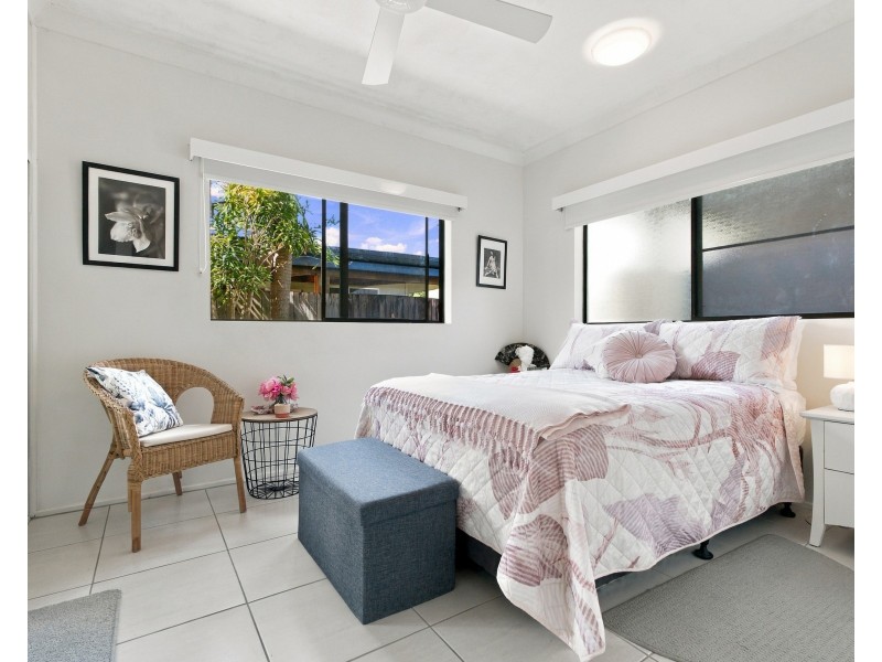 Unit 2/135 Reid Road, Wongaling Beach QLD 4852
