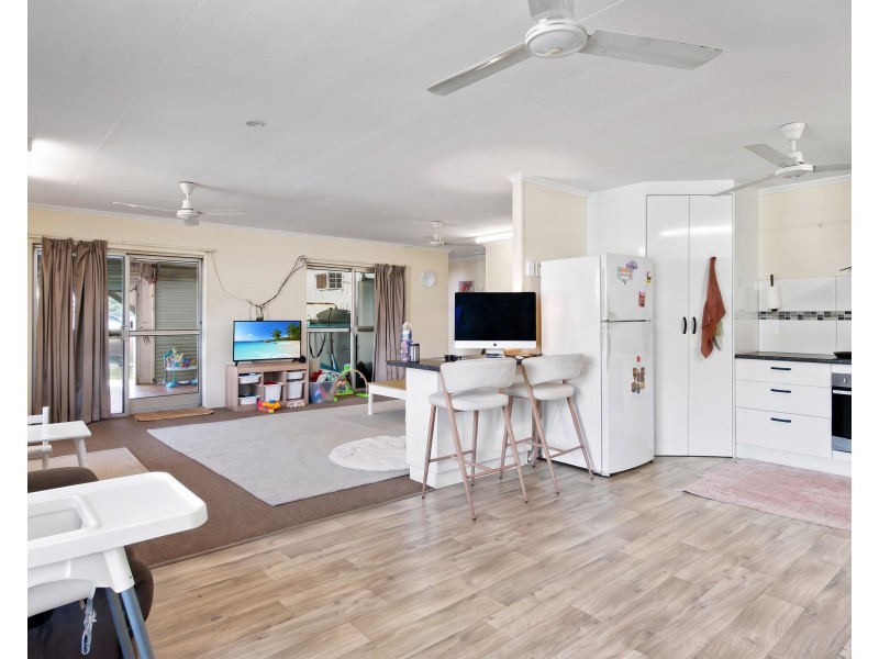 31 Hawthorne Drive, Kurrimine Beach QLD 4871