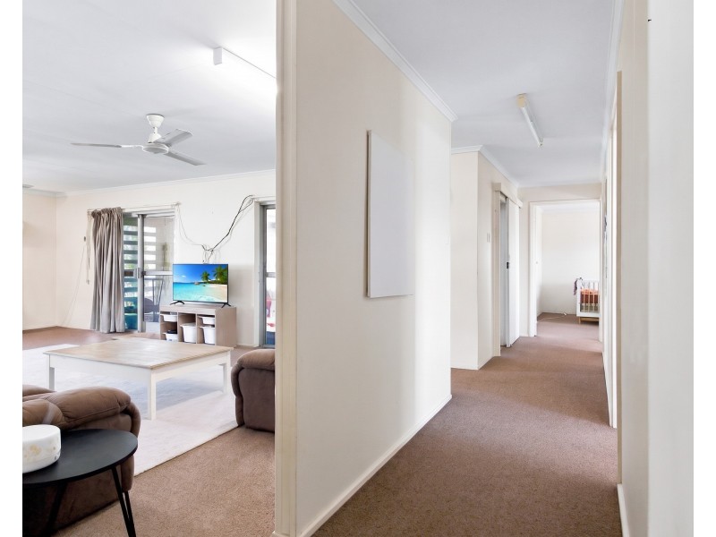 31 Hawthorne Drive, Kurrimine Beach QLD 4871
