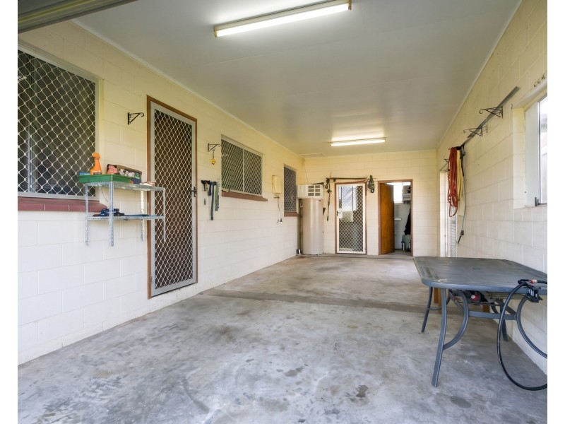 31 Hawthorne Drive, Kurrimine Beach QLD 4871