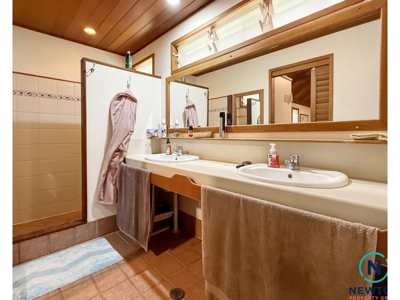 26 Seaview Street, Mission Beach QLD 4852