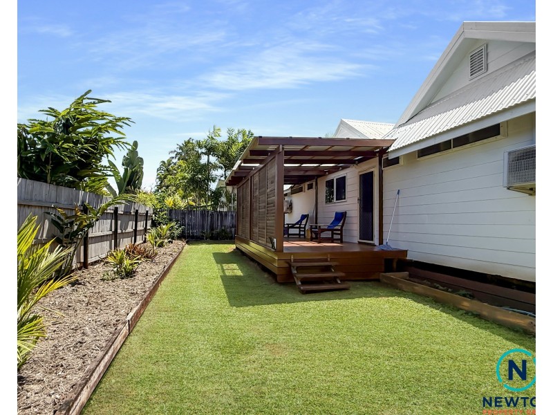 26 Seaview Street, Mission Beach QLD 4852