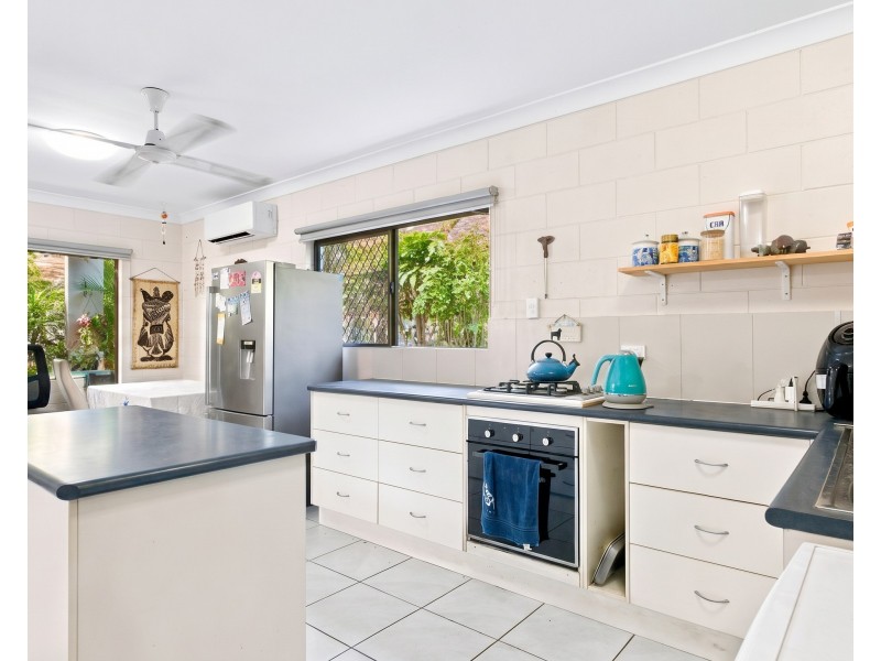 Unit 1/40 Wall Street, South Mission Beach QLD 4852