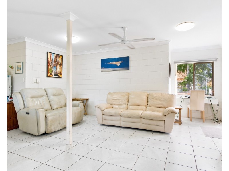 Unit 1/40 Wall Street, South Mission Beach QLD 4852