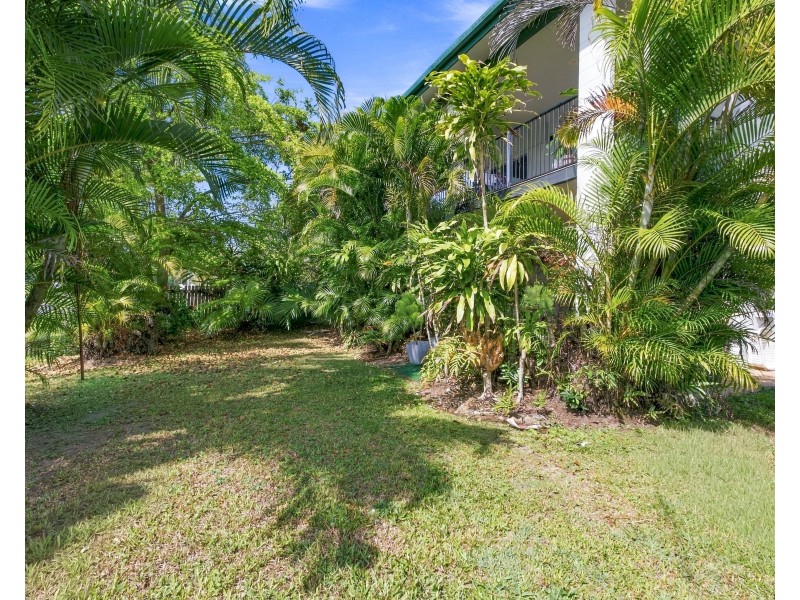 Unit 1/40 Wall Street, South Mission Beach QLD 4852