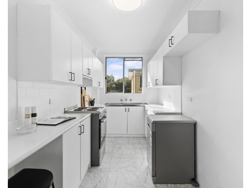 15/17 Meadow Crescent, Meadowbank NSW 2114