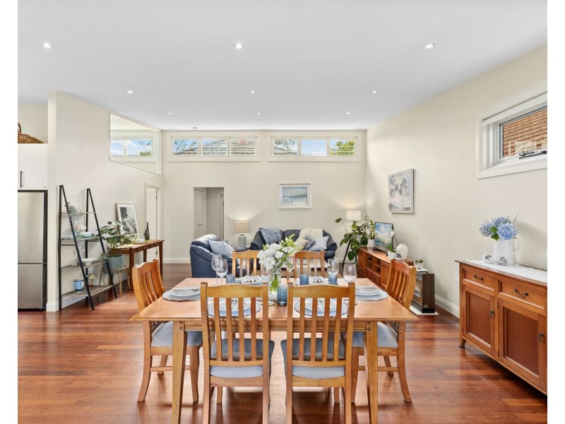 11 Crowley Crescent, Melrose Park NSW 2114