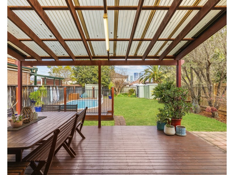 11 Crowley Crescent, Melrose Park NSW 2114