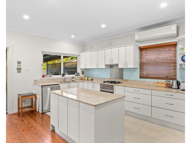 11 MacIntosh Street, Melrose Park NSW 2114