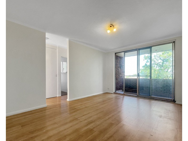 19/21-27 Meadow Crescent, Meadowbank NSW 2114