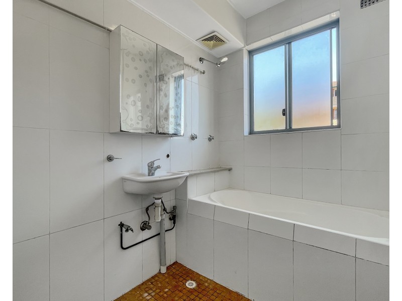 19/21-27 Meadow Crescent, Meadowbank NSW 2114