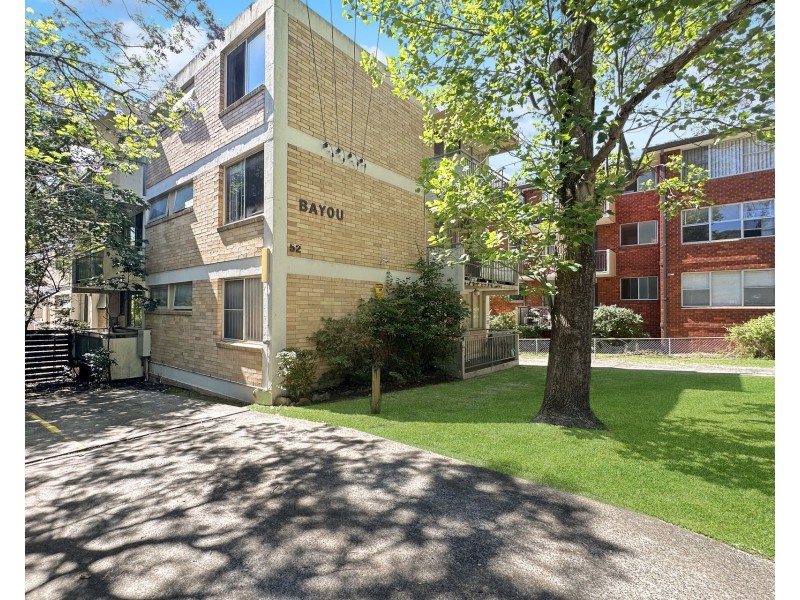 8/52 Meadow Crescent, Meadowbank NSW 2114