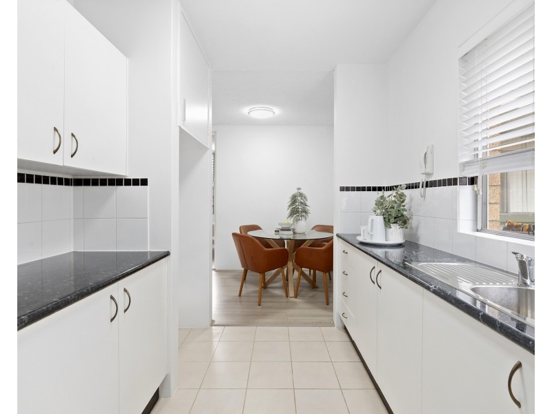 2/75-77 Anzac Avenue, West Ryde NSW 2114