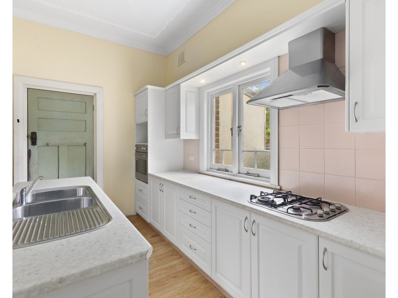 6 Simla Road, Denistone NSW 2114