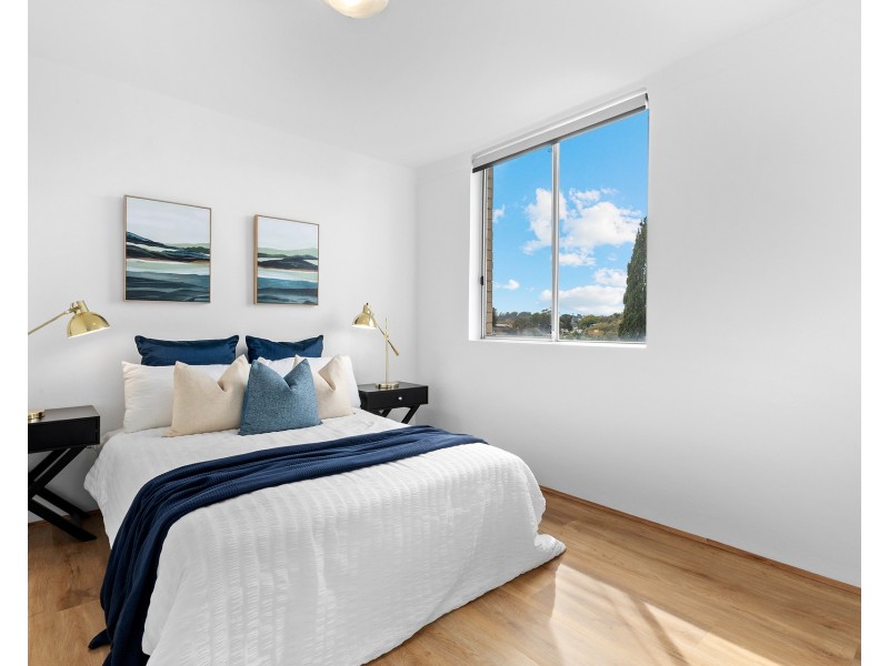 21/13-14 Bank Street, Meadowbank NSW 2114