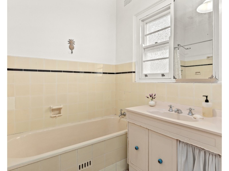 11 MacIntosh Street, Melrose Park NSW 2114