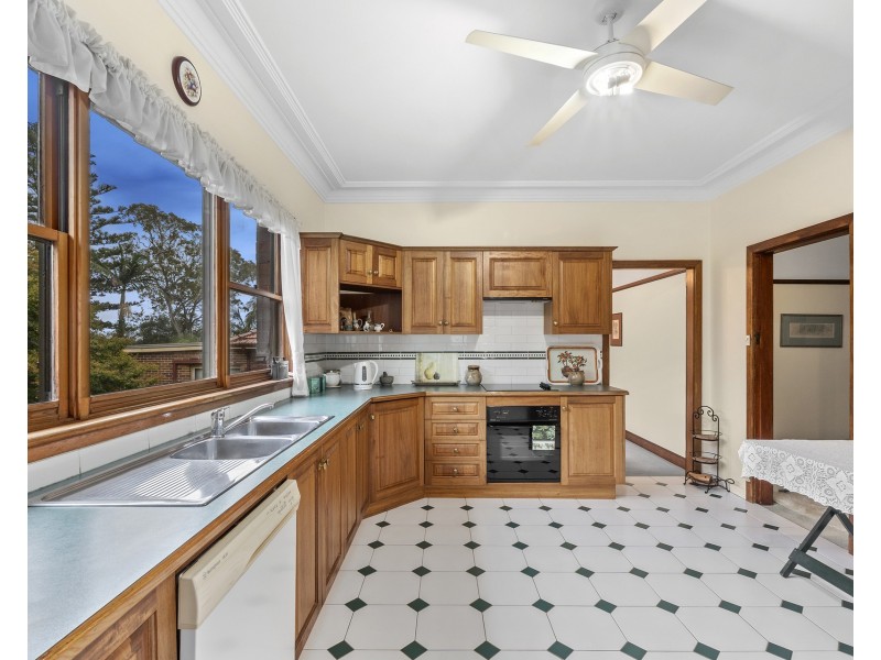 7 Florence Avenue, Denistone NSW 2114