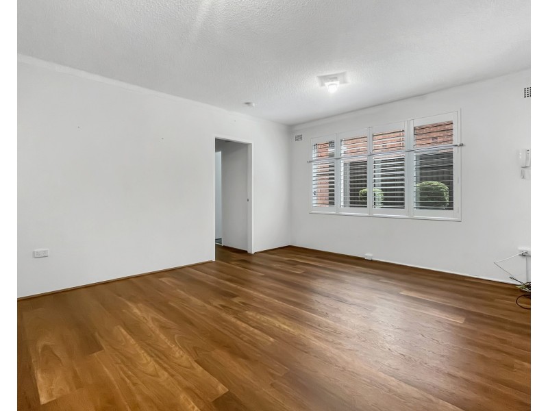 5/7A Bank Street, Meadowbank NSW 2114