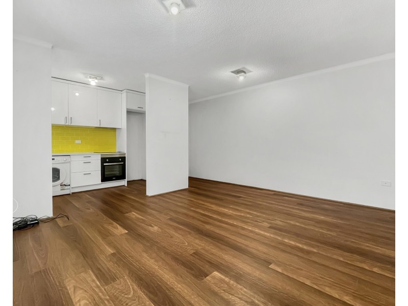 5/7A Bank Street, Meadowbank NSW 2114