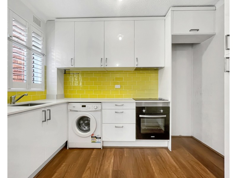 5/7A Bank Street, Meadowbank NSW 2114