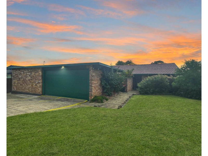 108 Caroline Chisholm Drive, Winston Hills NSW 2153