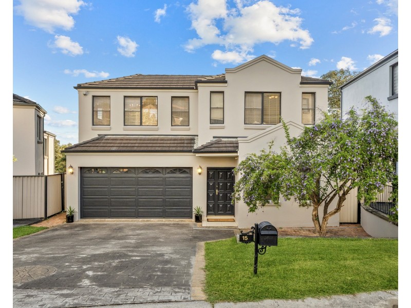 15 Lachlan Drive, Winston Hills NSW 2153
