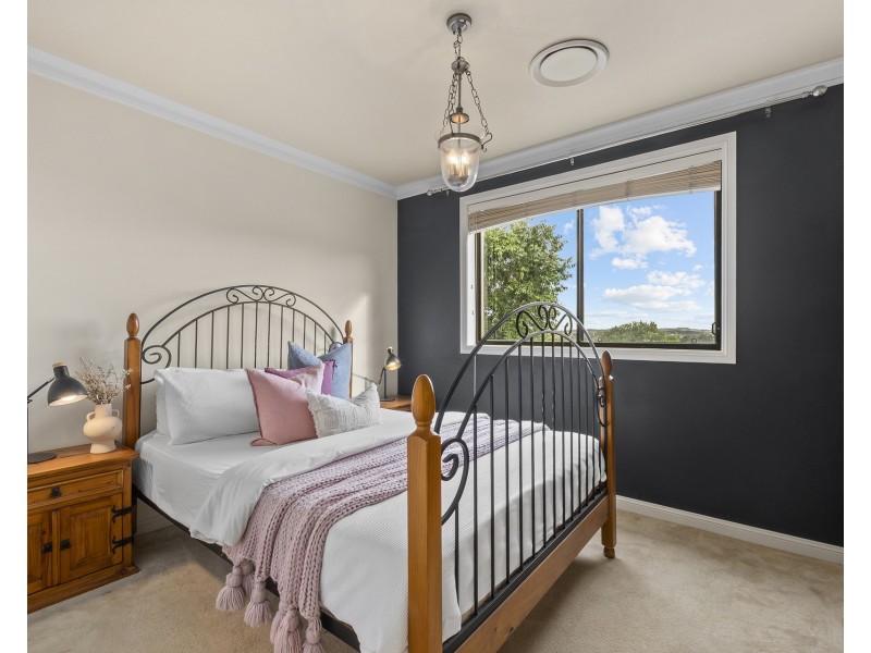 15 Lachlan Drive, Winston Hills NSW 2153