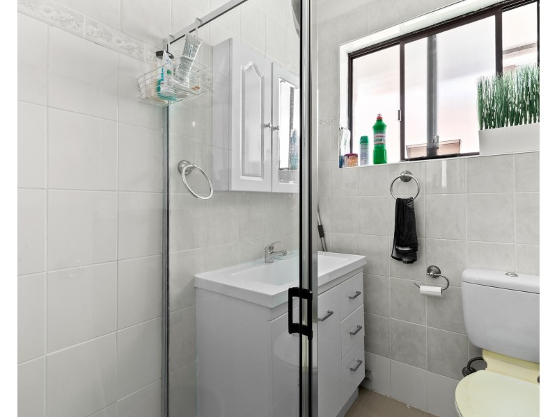 1/6 Bank Street, Meadowbank NSW 2114