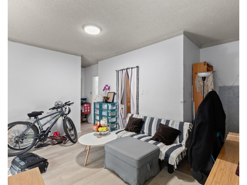 1/6 Bank Street, Meadowbank NSW 2114