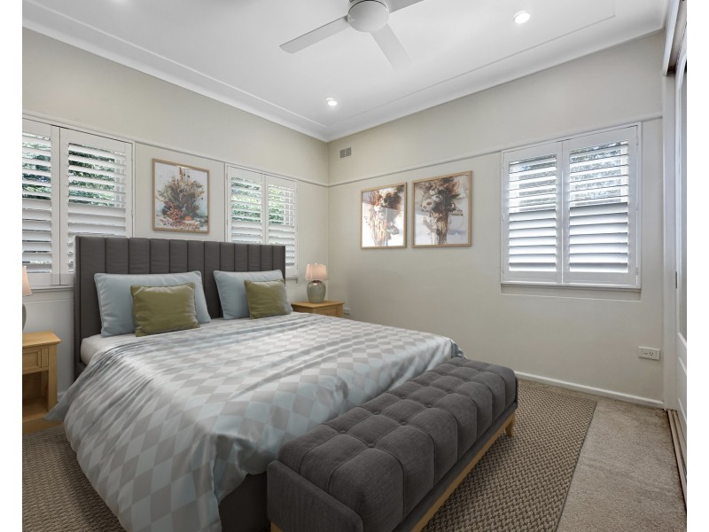 2 Elizabeth Crescent, Northmead NSW 2152