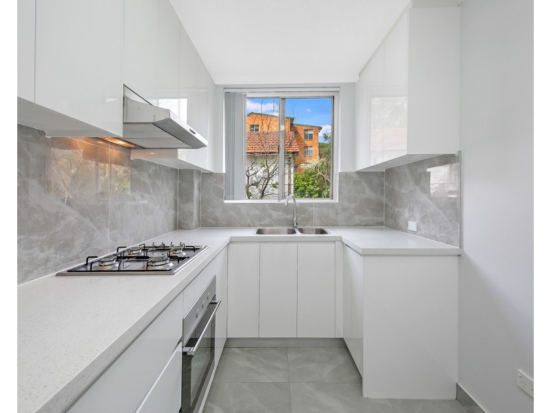 1/38 Meadow Crescent, Meadowbank NSW 2114