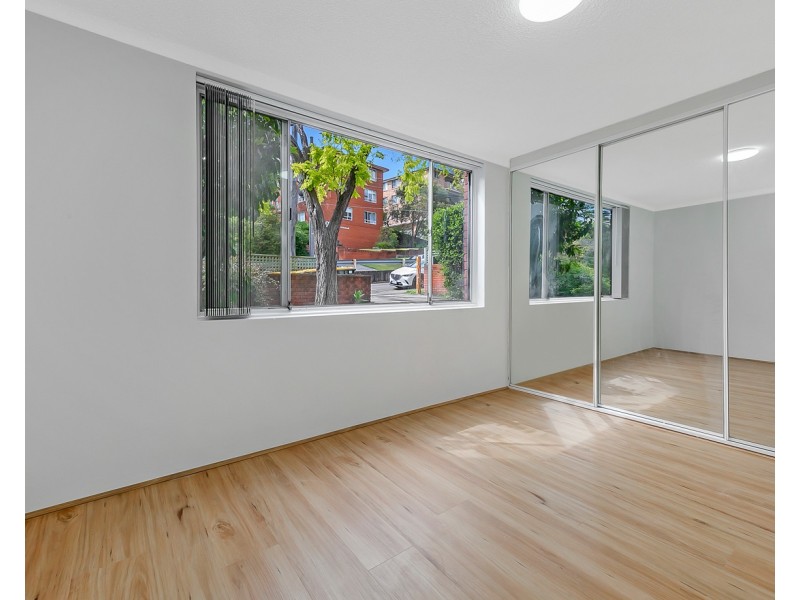 1/38 Meadow Crescent, Meadowbank NSW 2114