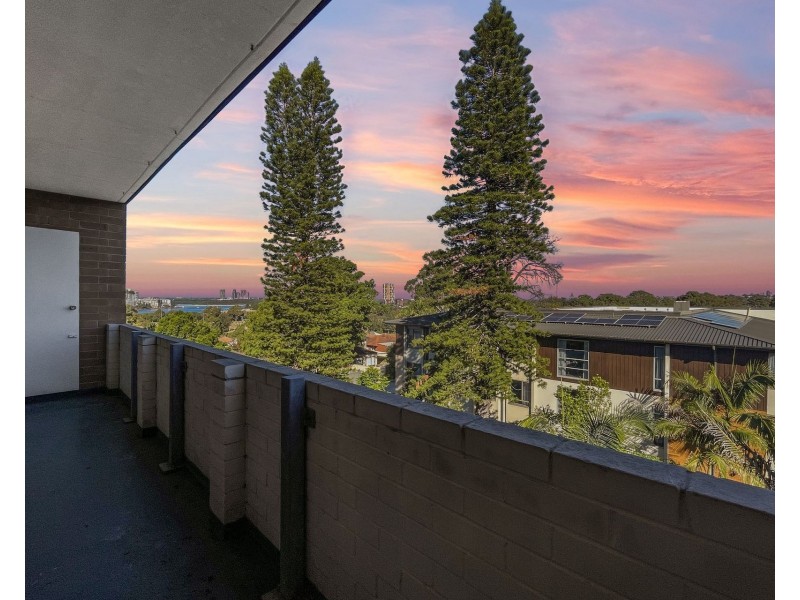 23/4-6 Sherbrooke Road, West Ryde NSW 2114