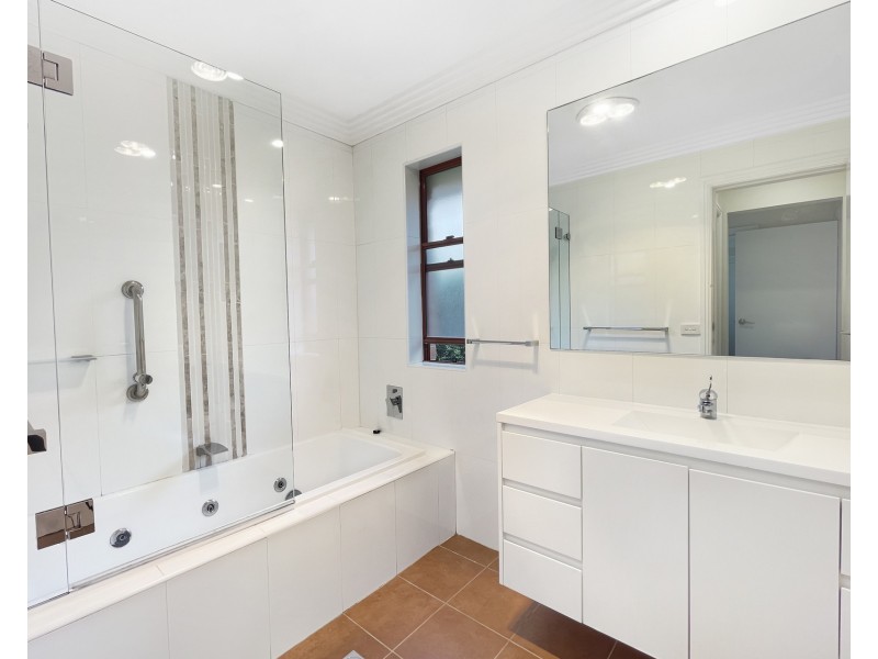 8/9 Eulo Parade, Ryde NSW 2112