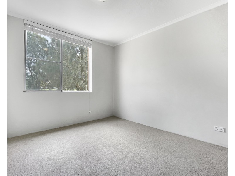 9/44 Meadow Crescent, Meadowbank NSW 2114