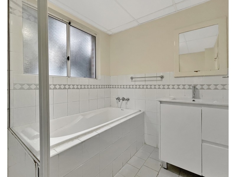 2/5-7 Tottenham Street, Granville NSW 2142