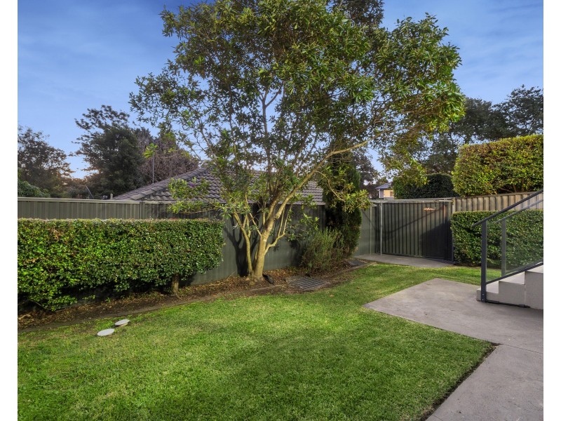16 Shaftsbury Road, West Ryde NSW 2114