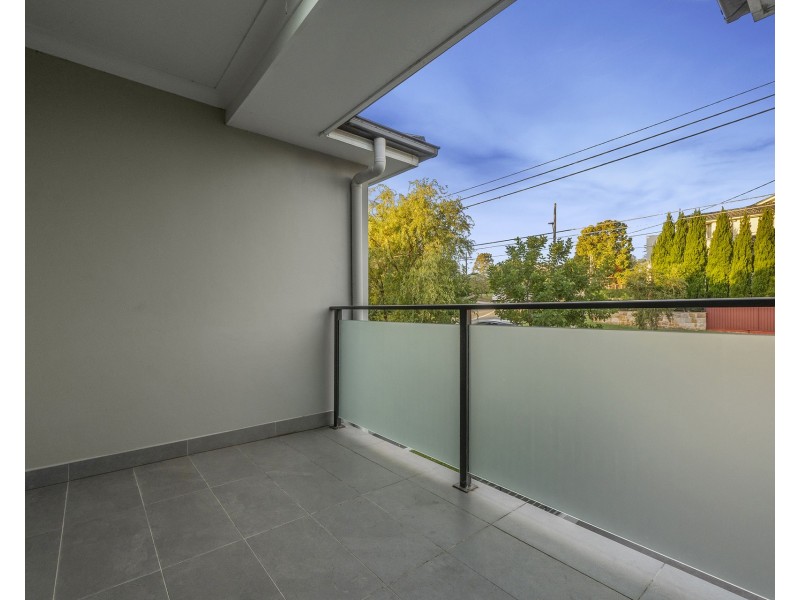 16 Shaftsbury Road, West Ryde NSW 2114