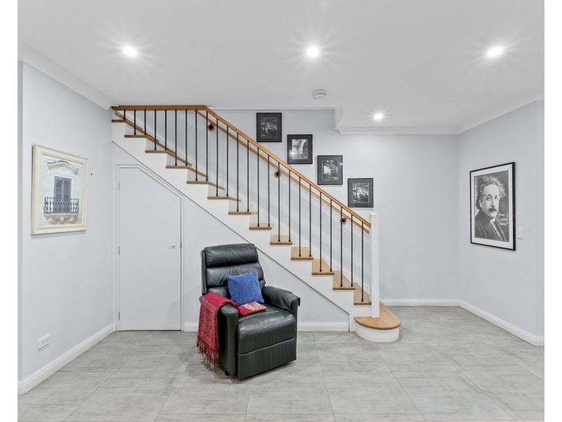 16 Shaftsbury Road, West Ryde NSW 2114