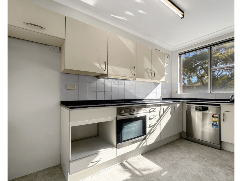 2/30-32 Meadow Crescent, Meadowbank NSW 2114