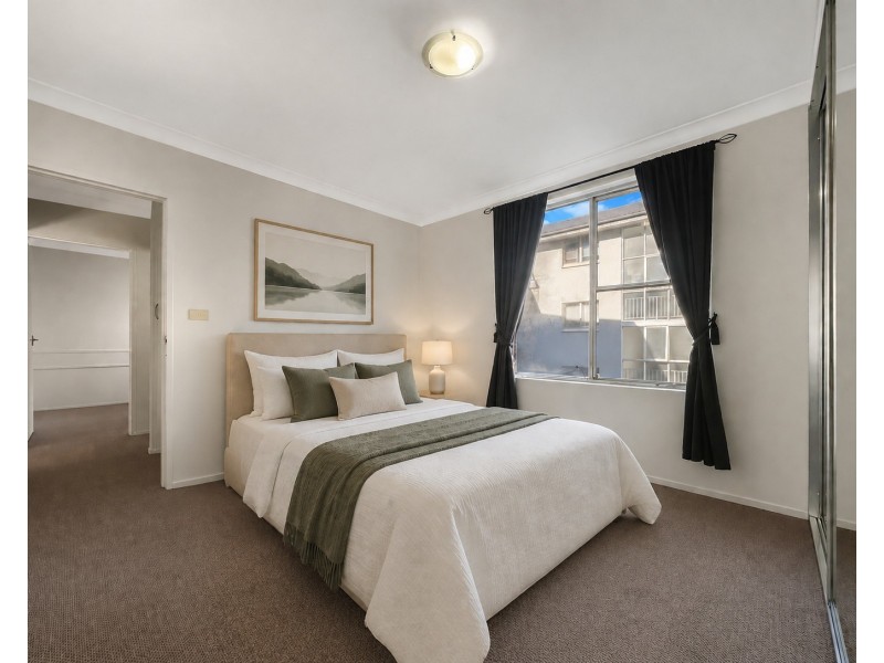 2/30-32 Meadow Crescent, Meadowbank NSW 2114
