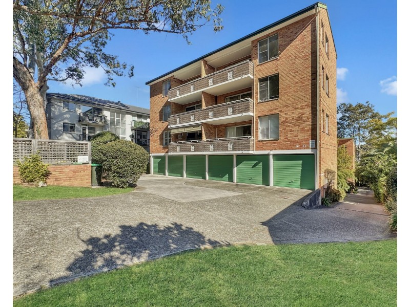 2/30-32 Meadow Crescent, Meadowbank NSW 2114