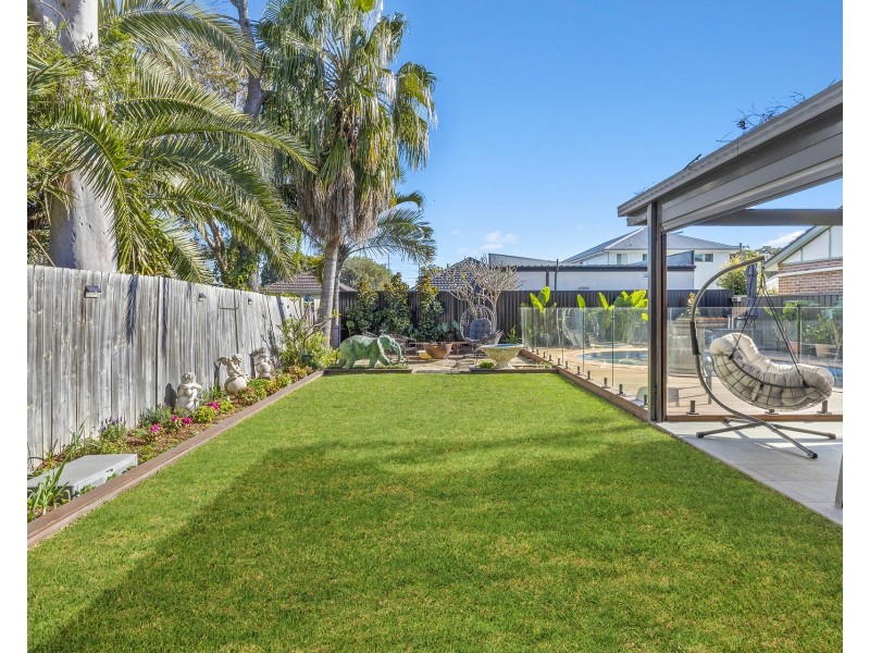 27 Cobham Avenue, Melrose Park NSW 2114
