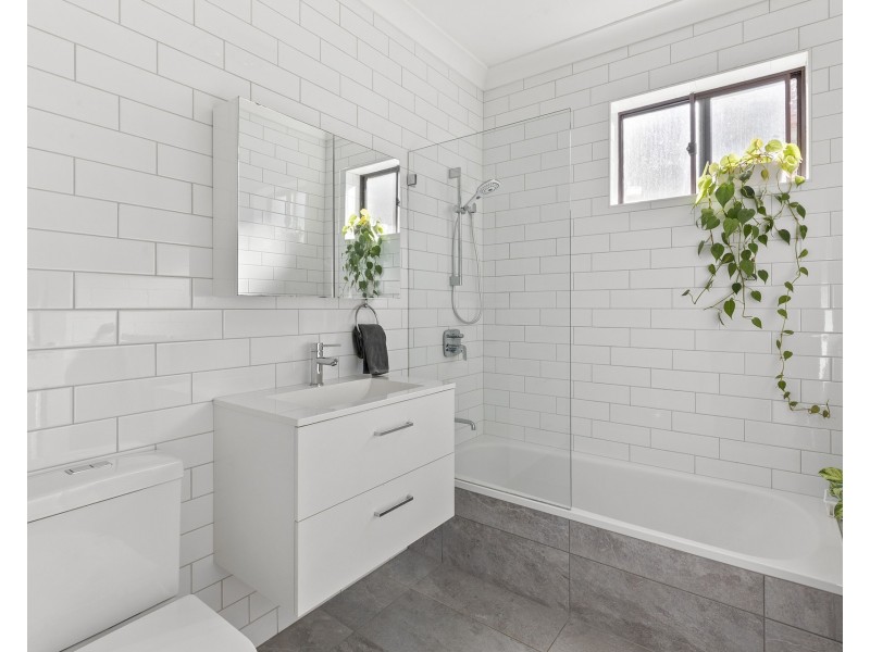 27 Cobham Avenue, Melrose Park NSW 2114