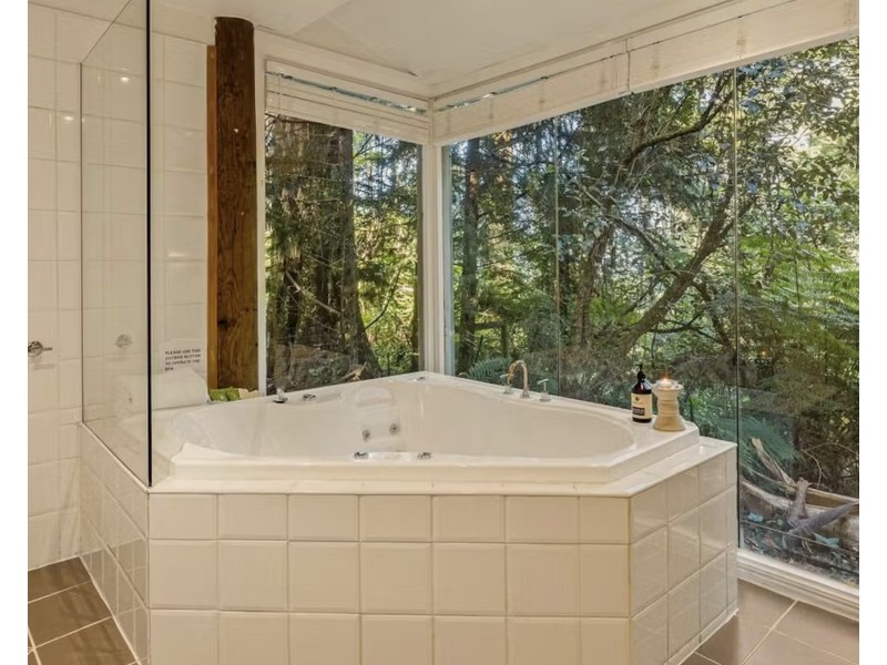 10 Observatory Road, Mount Dandenong VIC 3767