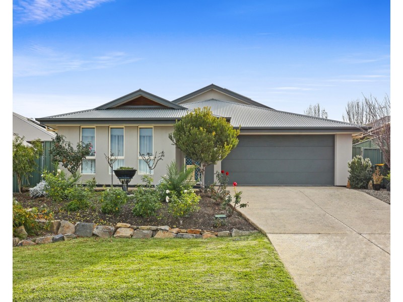 5 Scarlett Ct, Encounter Bay SA 5211