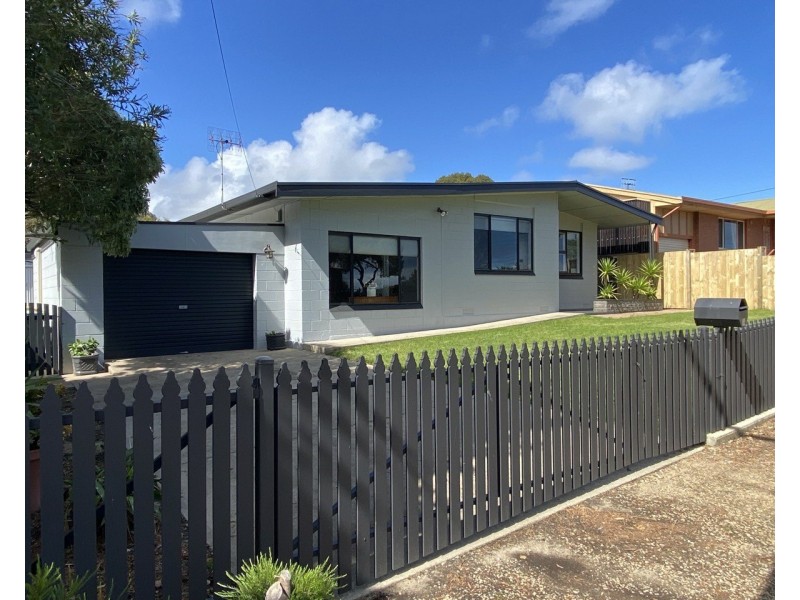 10 Altman Avenue, Victor Harbor SA 5211