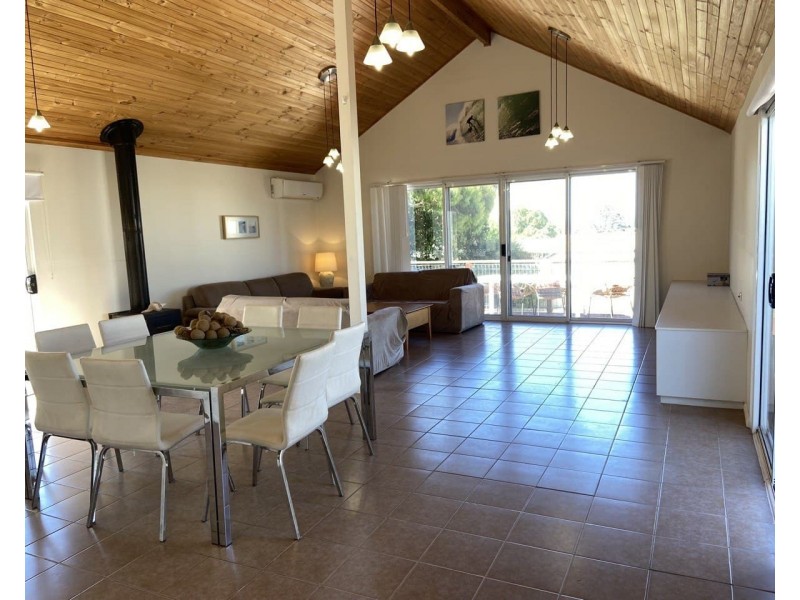 46 Sorrento Pde, Hayborough SA 5211