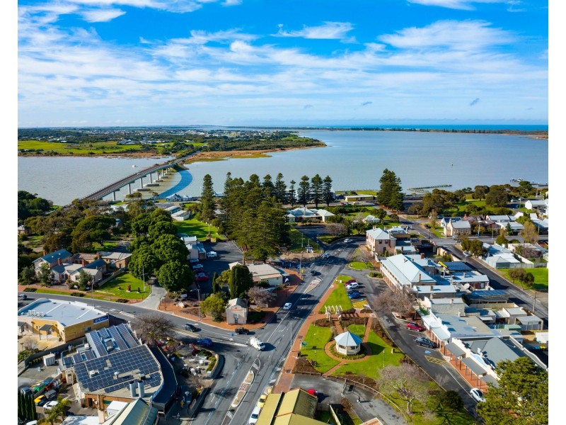 9 Lawrence Street, Goolwa North SA 5214